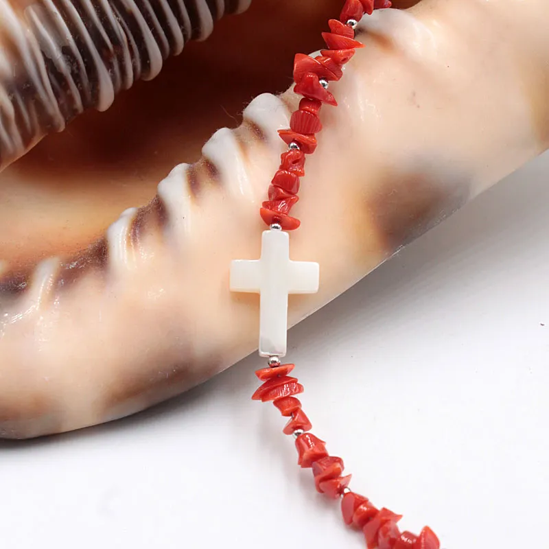 Bracelet Corail, croix nacre