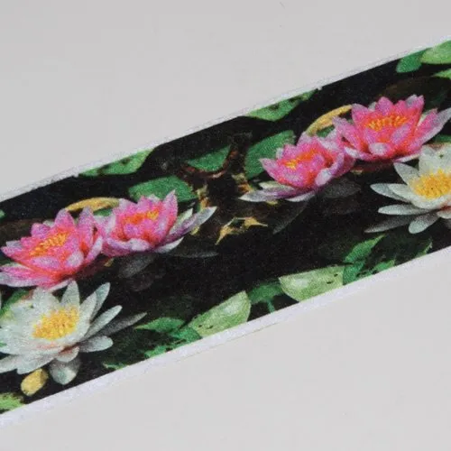 Galon lotus roses et blancs de 88 mm . gg18