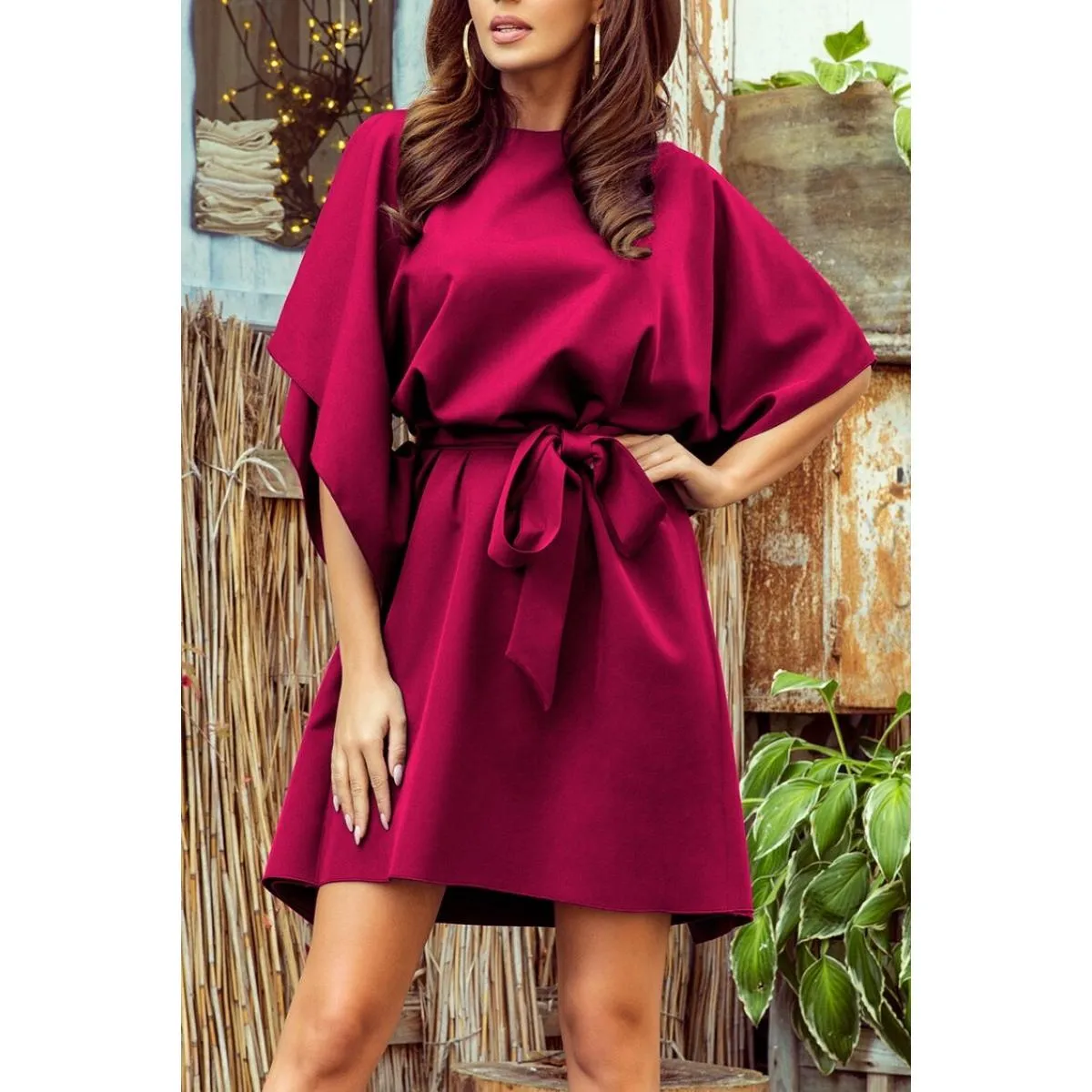 Mini-robe élégante, bordeaux