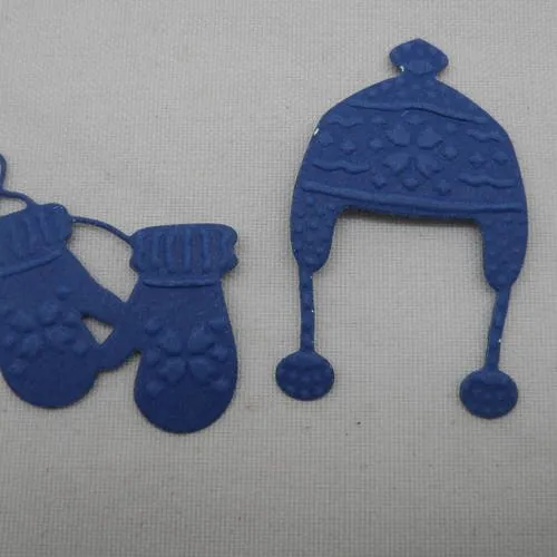N°507    d'un bonnet et d'une paire de gants assortis  en papier bleu marine  découpage et gaufrage