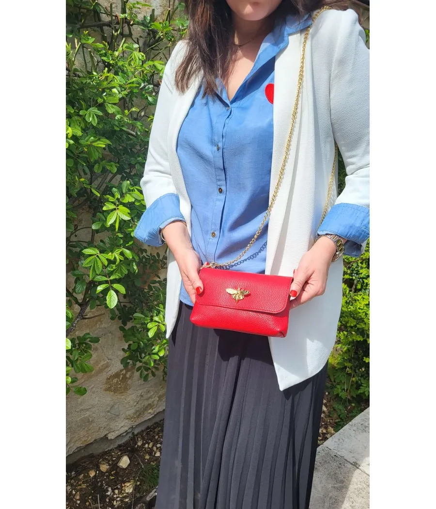 Santaia pochette cuir Italie rouge bandoulière chaîne fermoir abeille